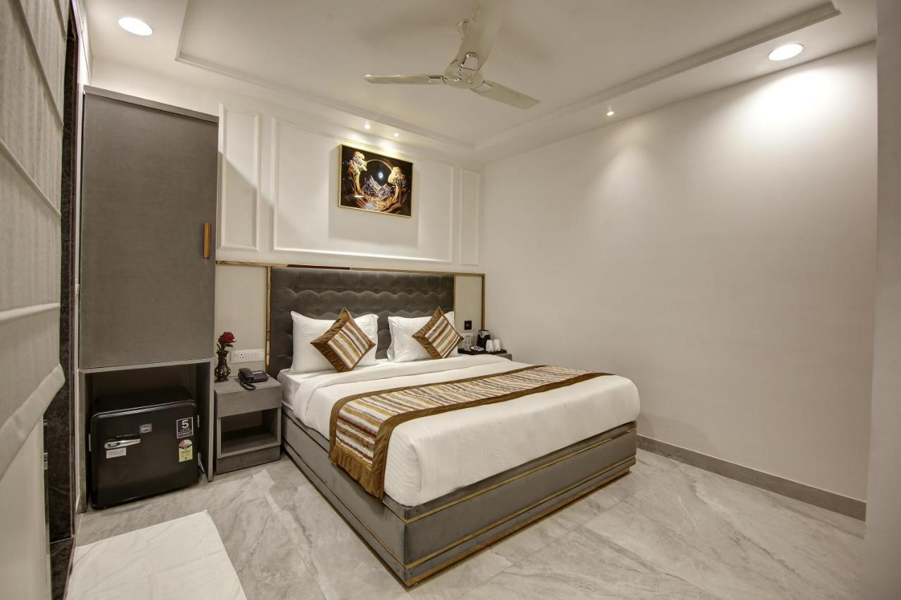 Hotel Kaca Inn-By Haveliya Hotels- Traveller'S Choice Award Winner 2025 Nueva Delhi Exterior foto