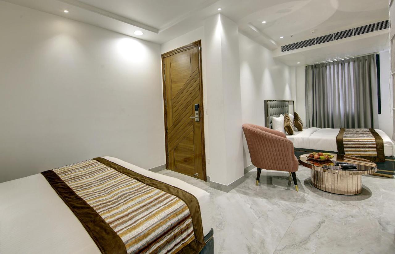 Hotel Kaca Inn-By Haveliya Hotels- Traveller'S Choice Award Winner 2025 Nueva Delhi Exterior foto