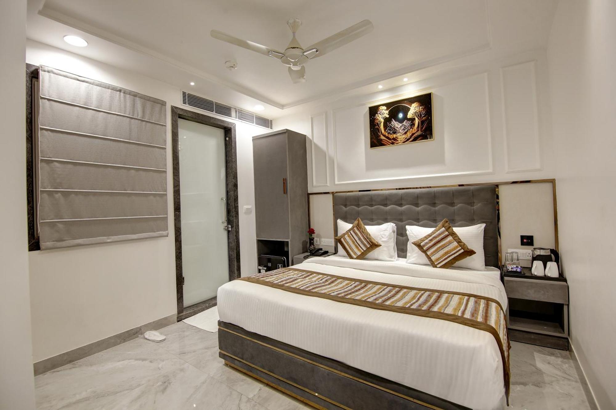 Hotel Kaca Inn-By Haveliya Hotels- Traveller'S Choice Award Winner 2025 Nueva Delhi Exterior foto